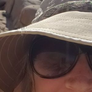 Meet your Posher, Deanna